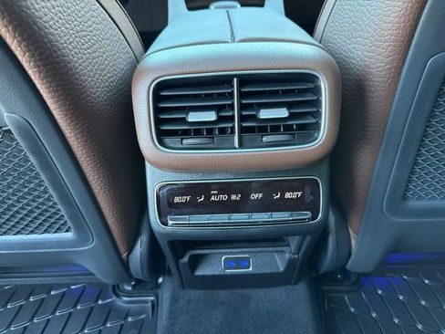 New 2026 Mercedes-Benz GLE 350 4MATIC image 13