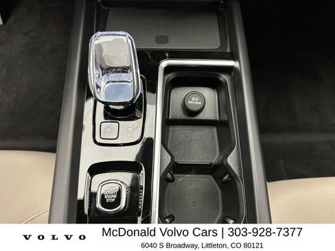 Used 2026 Volvo XC60 B5 Plus w/ Protection Package Premier AWD/4WD image 20