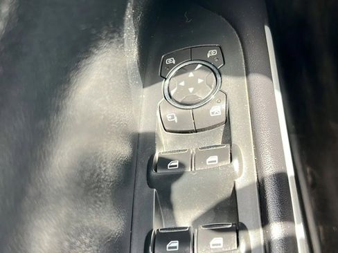 Used 2016 Lincoln MKZ AWD w/ Equipment Group 300A Reserve image 15