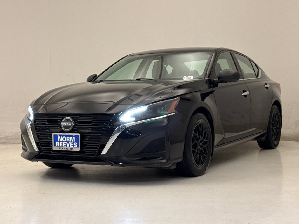 Used 2024 Nissan Altima 2.5 S FWD image 2