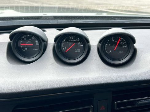 New 2025 Nissan Z Performance w/ Floor Mat Package RWD image 31