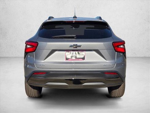 New 2026 Chevrolet Trax ACTIV w/ Sunroof Package image 8