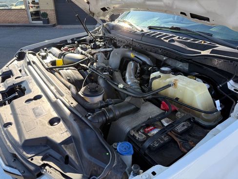 Used 2021 Ford F250 XLT w/ FX4 Off-Road Package image 36