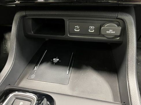 New 2026 Honda Pilot Touring image 19