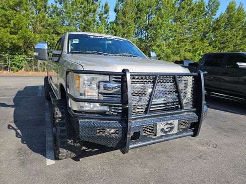 Used 2017 Ford F350 Lariat w/ Chrome Package AWD/4WD image 4