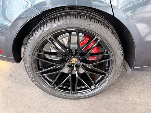 Used 2023 Porsche Macan GTS image 27