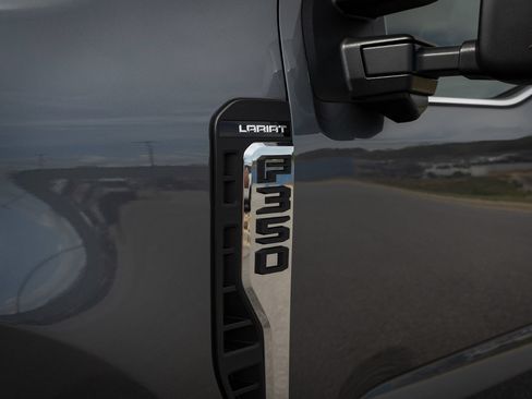 New 2026 Ford F350 Lariat w/ Lariat Ultimate Package AWD/4WD image 12