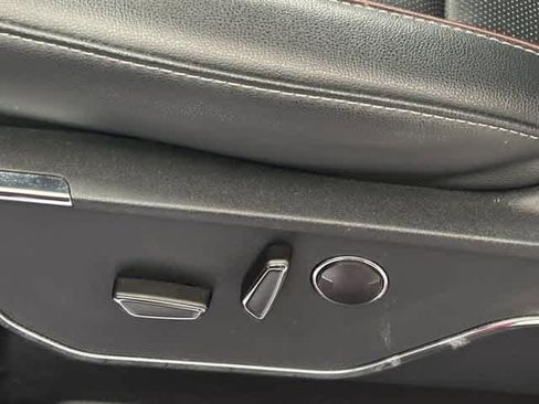 Used 2023 Ford F150 Lariat w/ Equipment Group 502A High image 17