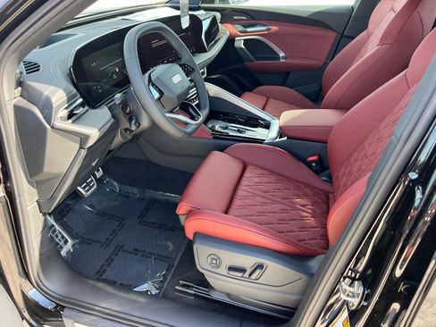 New 2025 Audi SQ5 Premium Plus image 9