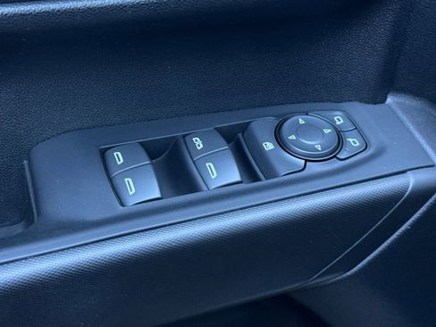 Certified 2022 Chevrolet Silverado 1500 Custom w/ LPO, Dark Essentials Package image 12