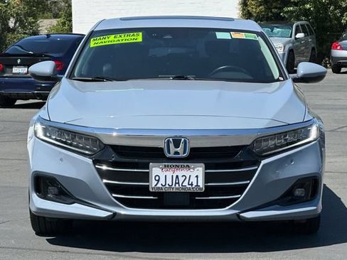 Used 2022 Honda Accord Touring image 6
