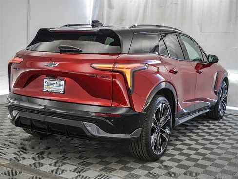 New 2026 Chevrolet Blazer EV SS image 8