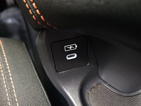 Used 2024 Honda HR-V Sport image 32