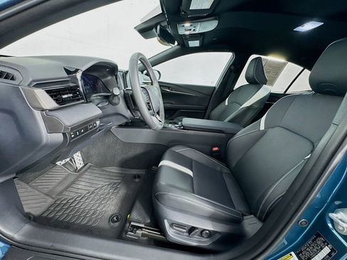 Used 2026 Toyota Camry SE w/ Convenience Package image 15