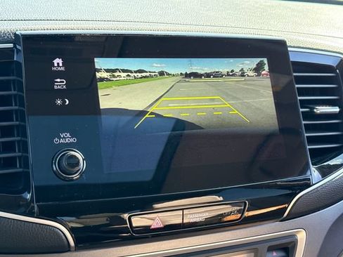 Used 2021 Honda Pilot EX-L image 32