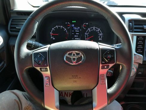 Used 2022 Toyota 4Runner Trail Special Edition image 32