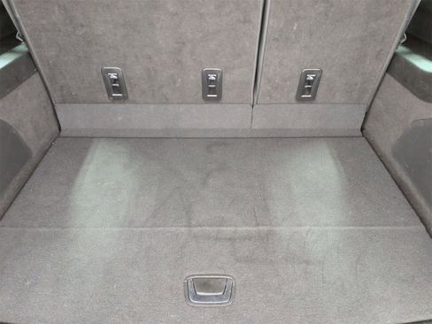 Used 2024 Cadillac Escalade ESV Sport image 36