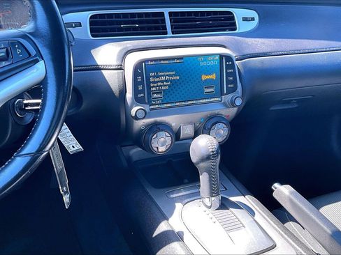 Used 2013 Chevrolet Camaro LT RWD image 9