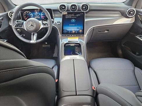 Used 2026 Mercedes-Benz GLC 300 image 14