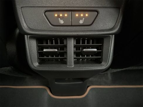 New 2026 GMC Terrain AT4 w/ Convenience Package III image 21