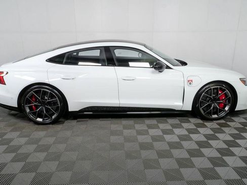 New 2026 Audi RS e-tron GT performance AWD/4WD image 2