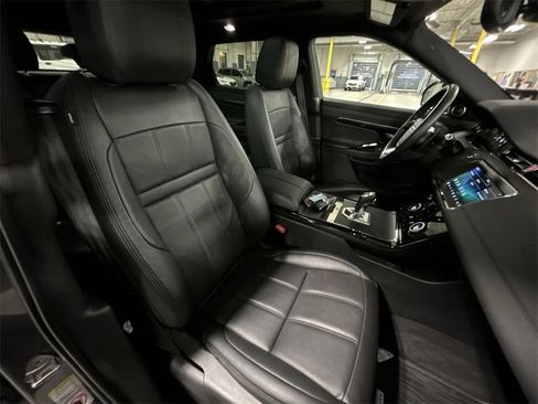 Used 2020 Land Rover Range Rover Evoque R-Dynamic S image 25