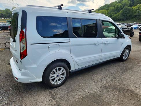Used 2023 Ford Transit Connect XLT FWD image 4