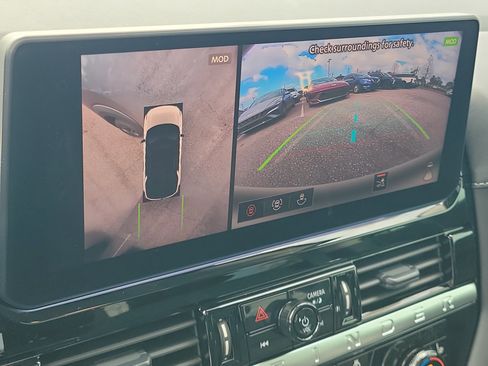 New 2026 Nissan Pathfinder SL w/ SL Premium Package image 34