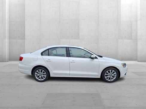 Used 2013 Volkswagen Jetta SE FWD image 7