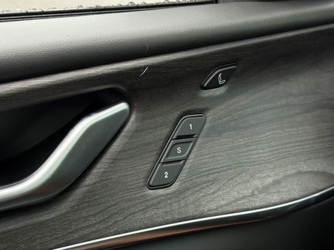 New 2025 Jeep Grand Cherokee Overland w/ Adv Protech Group III image 32