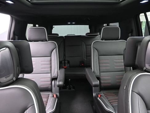 Used 2026 GMC Yukon XL AT4 Ultimate AWD/4WD image 34