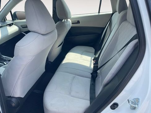Used 2025 Toyota Corolla Cross L AWD/4WD image 13