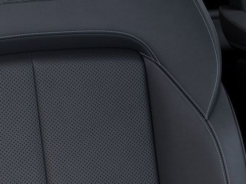 New 2025 Jeep Grand Cherokee L Overland w/ Rear Seat Video Group I image 21