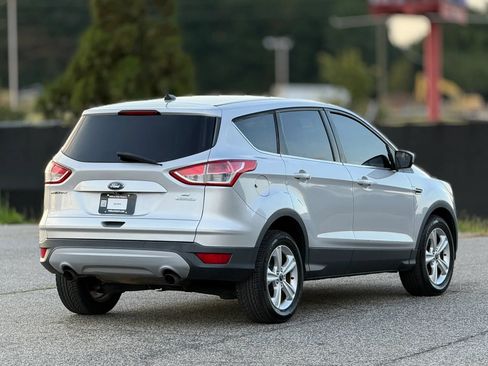 Used 2014 Ford Escape SE FWD image 9