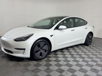 Used 2023 Tesla Model 3 Standard Range video 1