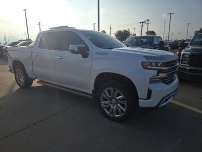 Used 2019 Chevrolet Silverado 1500 High Country w/ High Country Premium Package