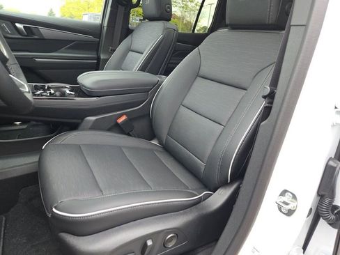 New 2026 Buick Enclave Sport Touring w/ Power Package FWD image 26