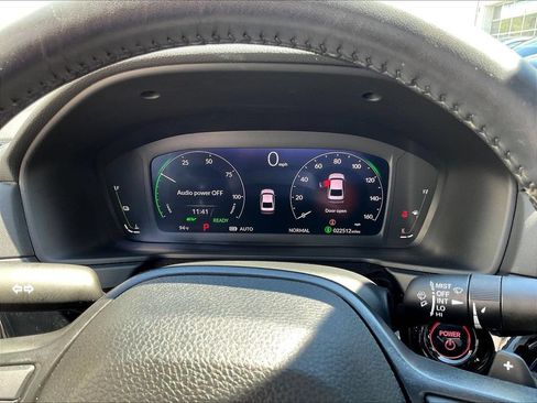 Used 2024 Honda Accord Sport image 14
