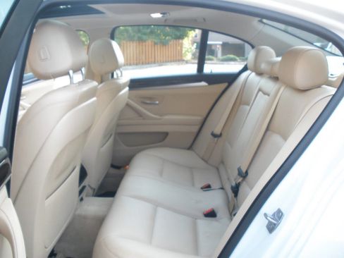 Used 2014 BMW 528i Sedan image 29