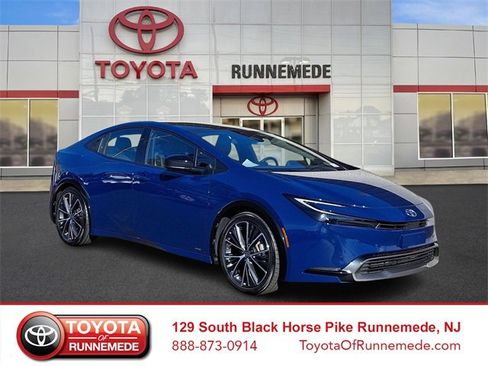 Certified 2023 Toyota Prius Limited image 1