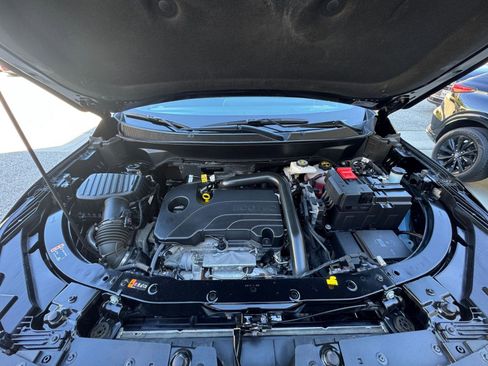 Used 2025 Chevrolet Equinox LT image 31