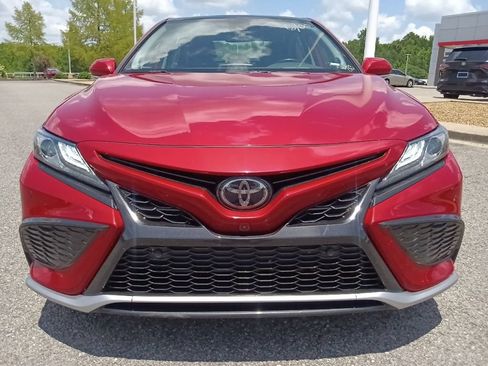 Used 2024 Toyota Camry XSE w/ Navigation Package FWD image 8