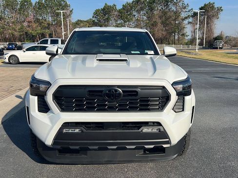 New 2026 Toyota Tacoma TRD Sport image 9