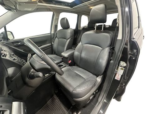 Used 2014 Subaru Forester 2.5i Limited AWD/4WD image 11