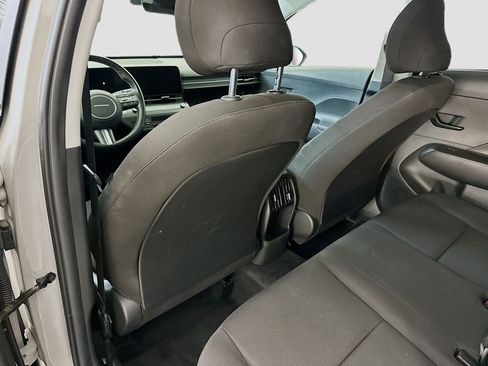 Used 2025 Hyundai Kona SEL image 28