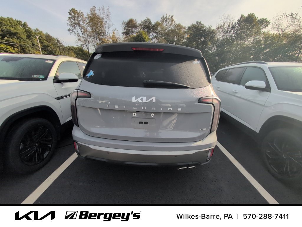 Certified 2023 Kia Telluride EX X-Line AWD/4WD image 11