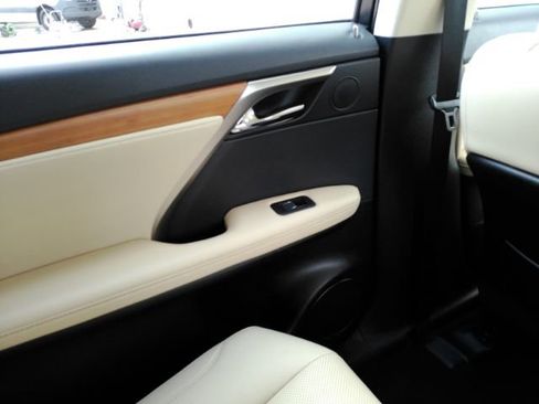 Used 2022 Lexus RX 450h AWD w/ Premium Package image 30