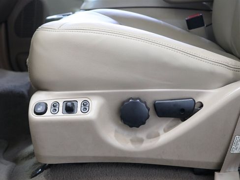 Used 2001 Ford Excursion Limited image 64