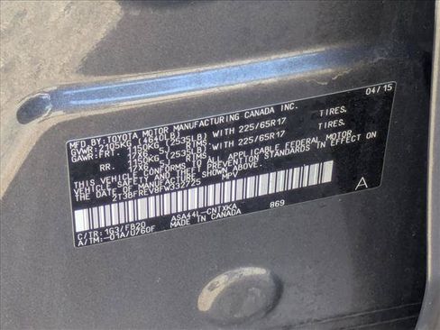 Used 2015 Toyota RAV4 LE AWD/4WD image 16