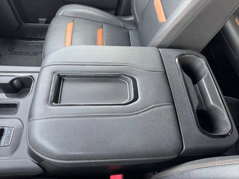 Certified 2022 GMC Sierra 1500 AT4 w/ AT4 Preferred Package AWD/4WD image 21